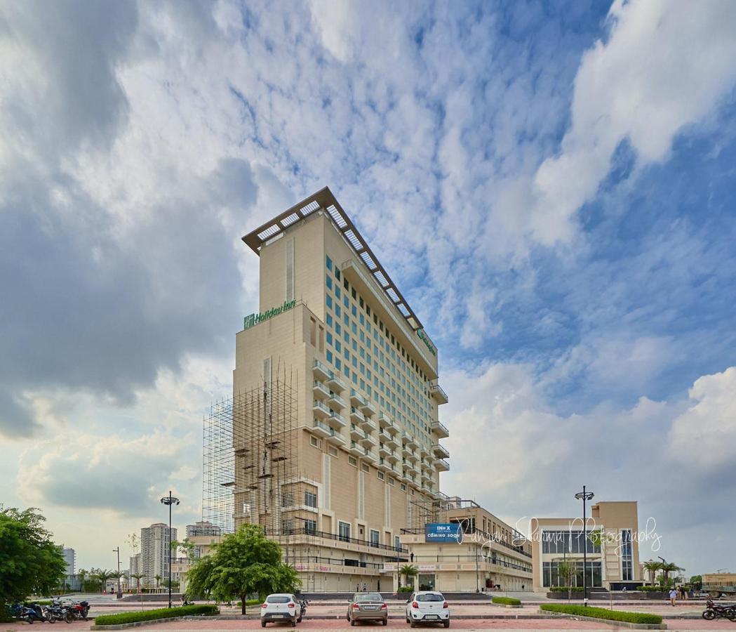 ホリデー イン グルグラム セクター 90 グルガウン エクステリア 写真 The hotel in 2019